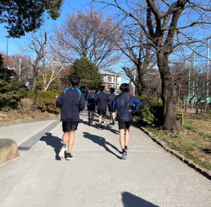 男バレ　５２.PNG